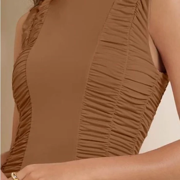 Venus Shape Embrace Ruched Dress size S - Picture 7 of 10